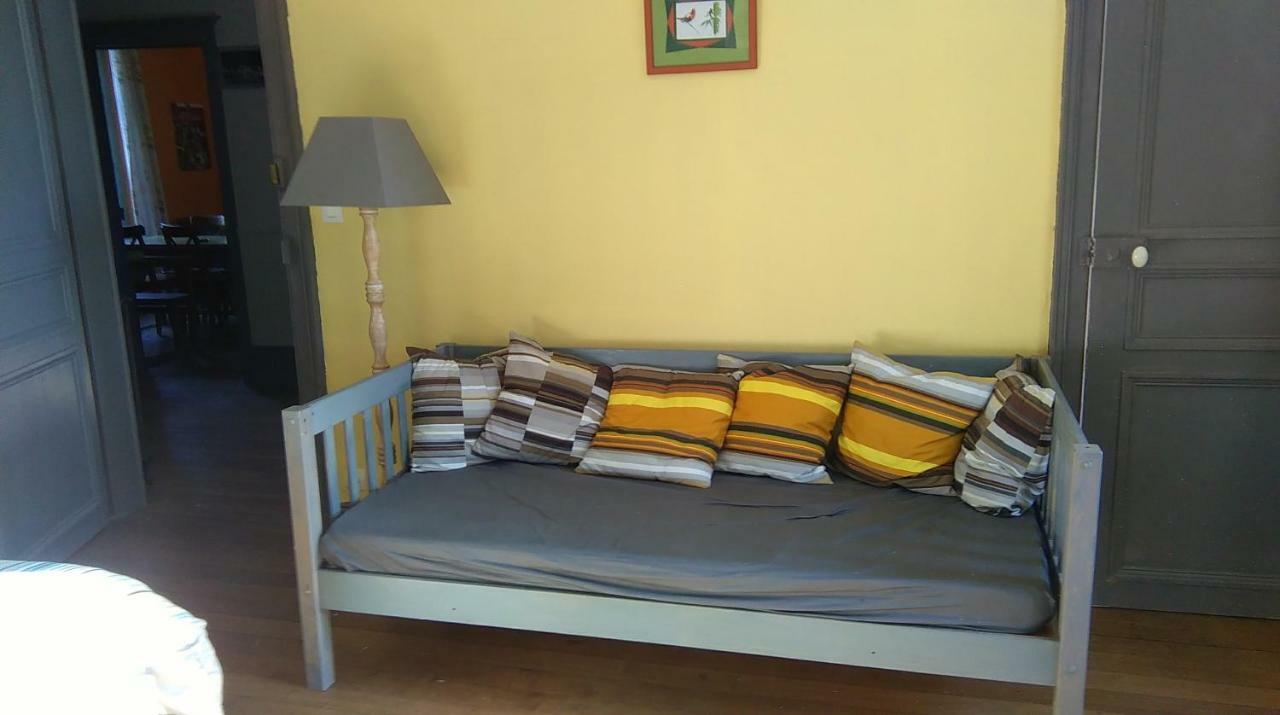 Le Chateau Eparcy Bagian luar foto